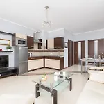 Apartament Center Ii By Renters