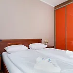 Center Ii By Renters *