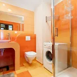 Center Ii By Renters Apartament *