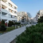 Center Ii By Renters Διαμέρισμα