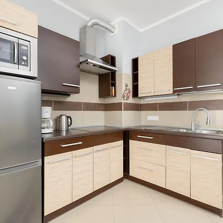 Apartament Center Ii By Renters