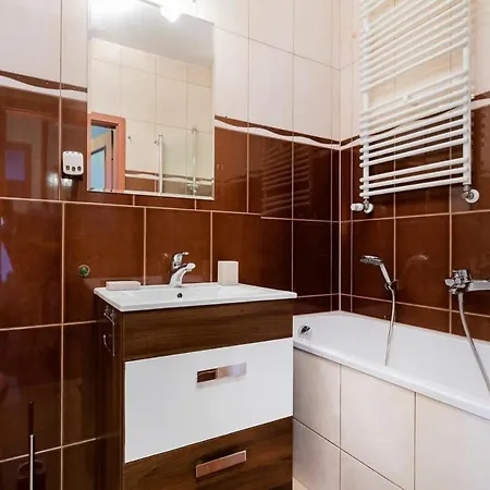 Center Ii By Renters شقة *