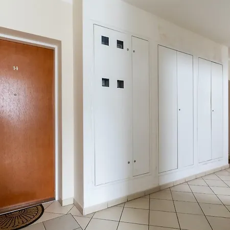 Center Ii By Renters سفينويتشي