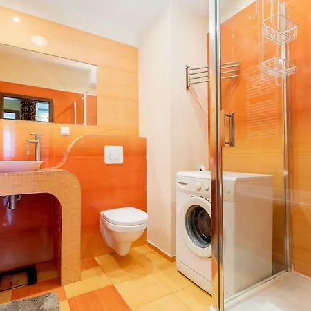 Center Ii By Renters Appartement *