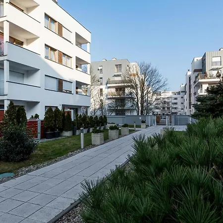 Center Ii By Renters Appartement
