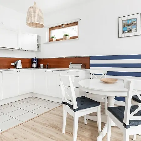 Center Ii By Renters