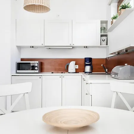 Center Ii By Renters * سفينويتشي